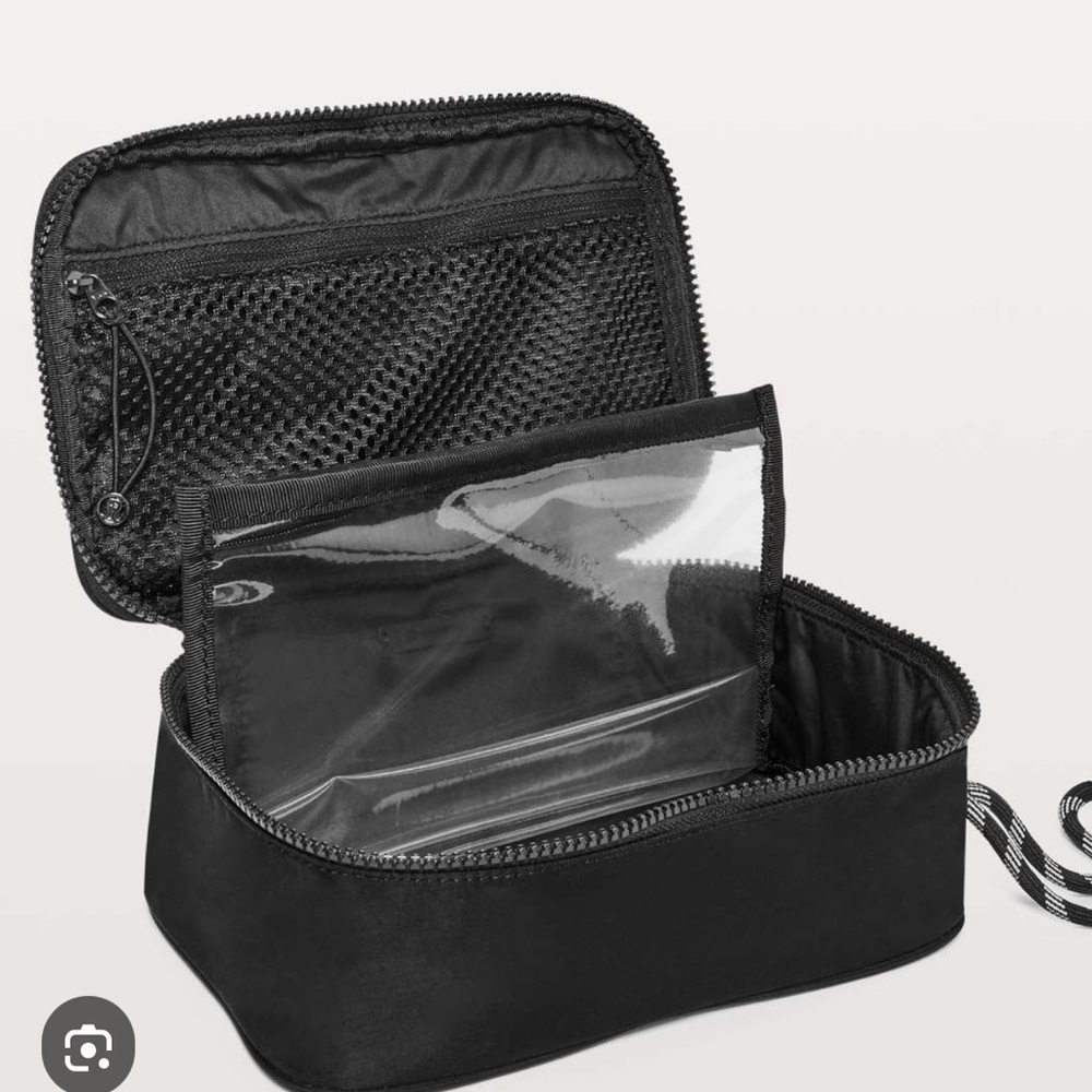 Lululemon Small Things Count Kit 4L